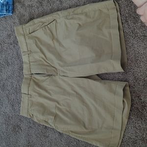 Everlane shorts